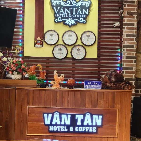 Vân Tân，位于Kon Von Kla的酒店
