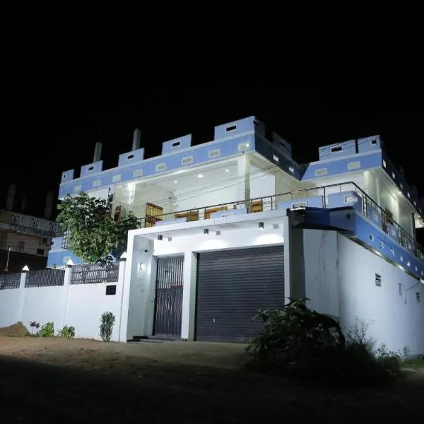 Birunthavanam，位于Iratperiyakulama的酒店