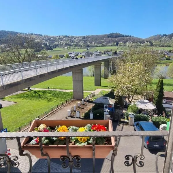 Moselblick，位于Kinheim的酒店