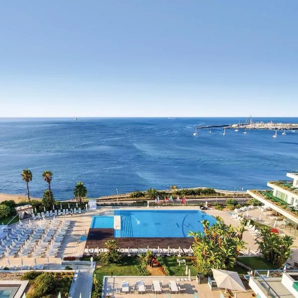 卡伊斯米拉格健康及Spa水疗酒店，位于Cabo Raso的酒店