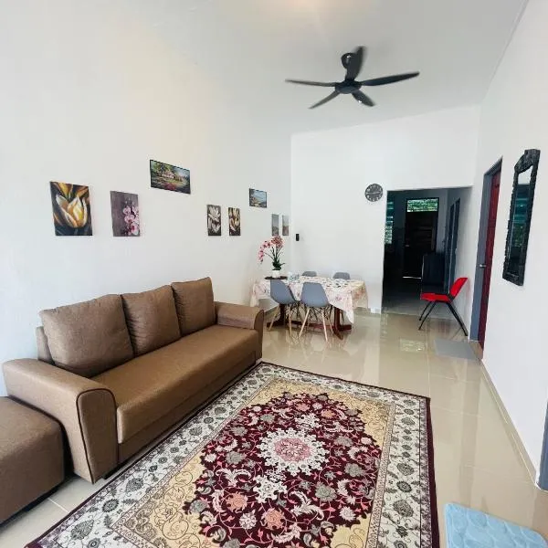 Cozy 3 BR Homestay - Wifi，位于Kota Bharu的酒店