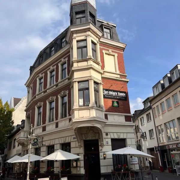 City Appartement A zur ewigen Lampe dritte Etage，位于布吕尔的酒店
