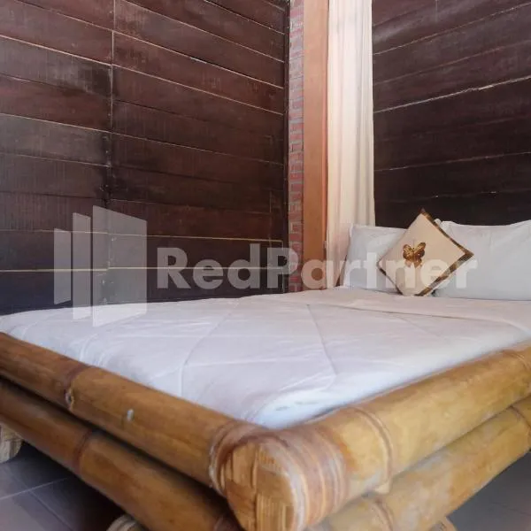 Kebon Krapyak Cottage Syariah Mitra RedDoorz near Stadion Maguwoharjo，位于Bedoyo的酒店