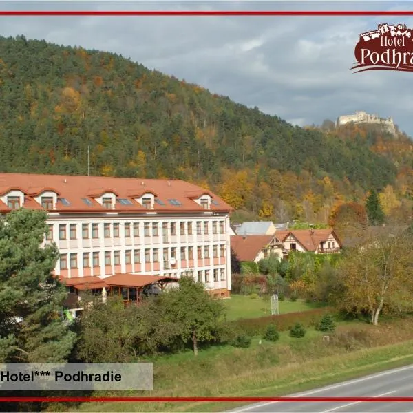波德赫拉杰酒店，位于普霍夫的酒店