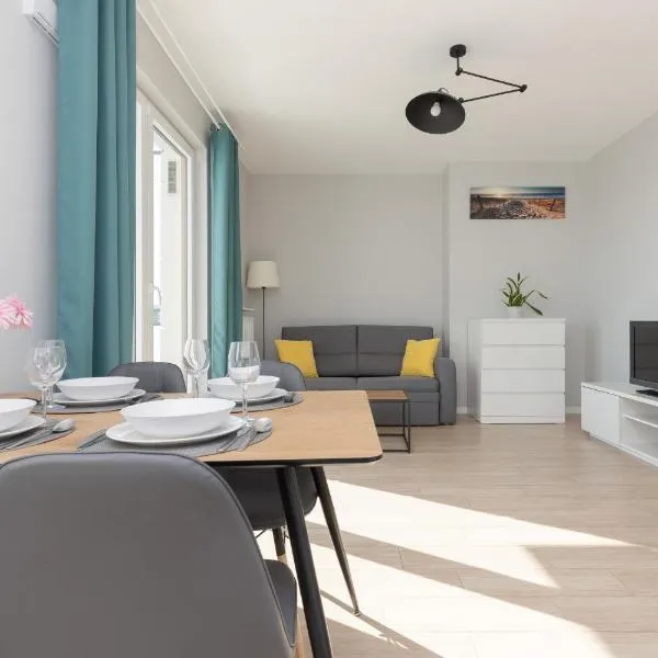 Beautiful & Quiet Studio Szeligowska by Noclegi Renters，位于华沙的酒店