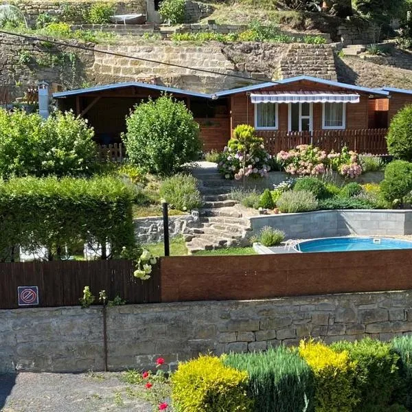 Chata Dolní Žleb，位于Dolní Žleb的酒店