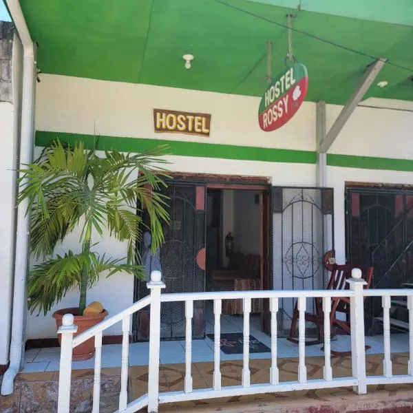 Hostel Rossy，位于Playa Maderas的酒店