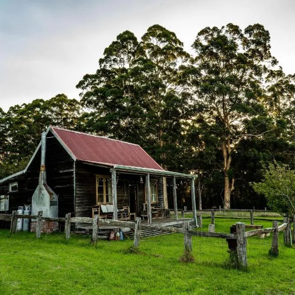 Cosy Farmstay: Green Cabin at Whispering Woods，位于彭伯顿的酒店