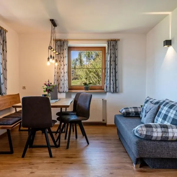 Mongaduierhof Apt Latemar，位于Umes的酒店