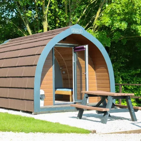 Wyreside Lakes Glamping Pods，位于兰卡斯特的酒店