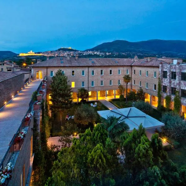 TH Assisi - Hotel Cenacolo，位于Pieve san Nicolo的酒店