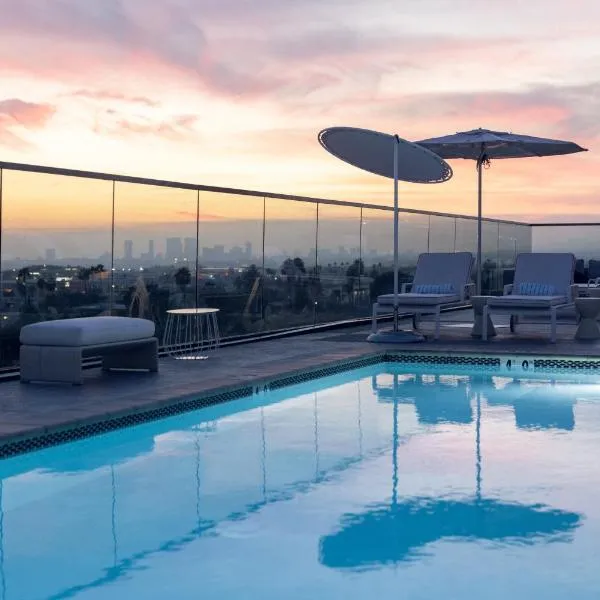 The Godfrey Hotel Hollywood，位于洛杉矶的酒店