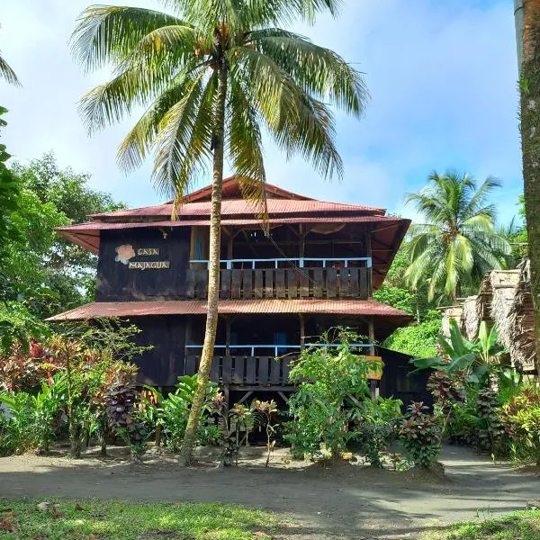 Casa Majagua La Barra，位于Bazán的酒店