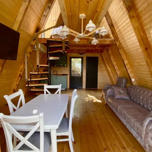 HillSide Cottage-ჰილსაიდ კოტეჯი，位于Keda的酒店