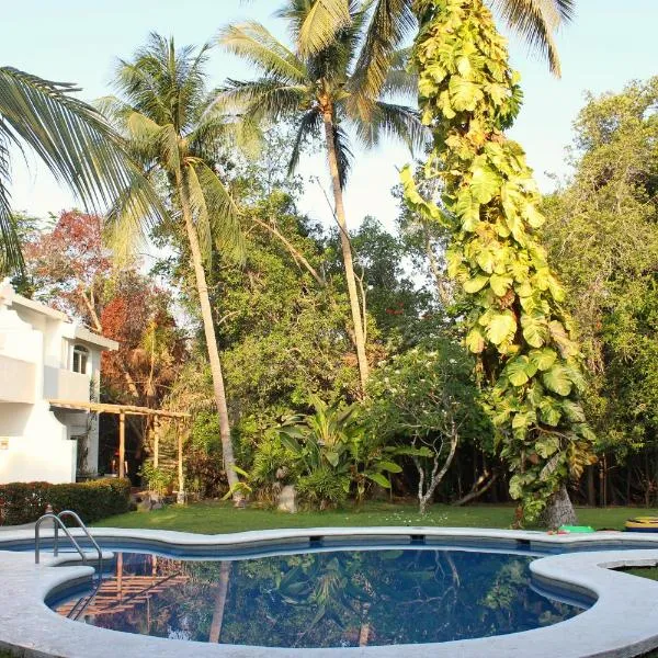 Casa en la playa en Club Santiago Manzanillo，位于曼萨尼约的酒店