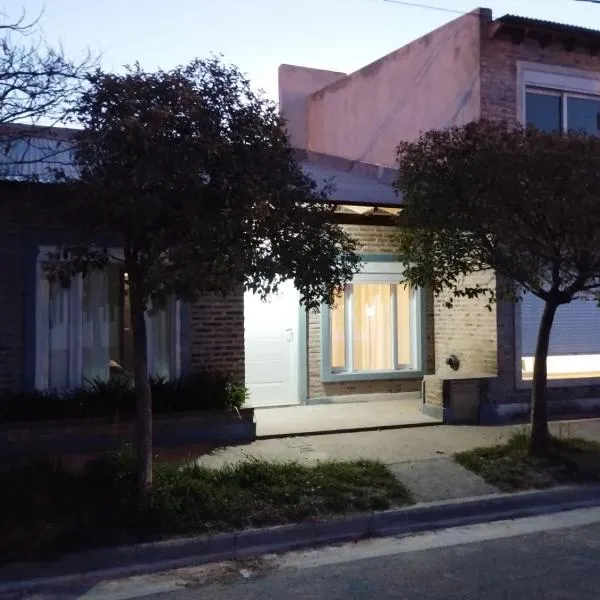 La Baileyana.，位于Coronel Pringles的酒店