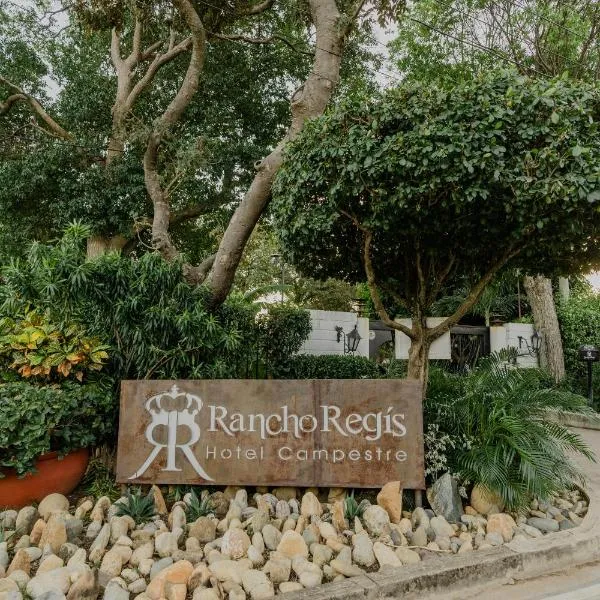 Hotel Rancho Regis，位于巴耶杜帕尔的酒店