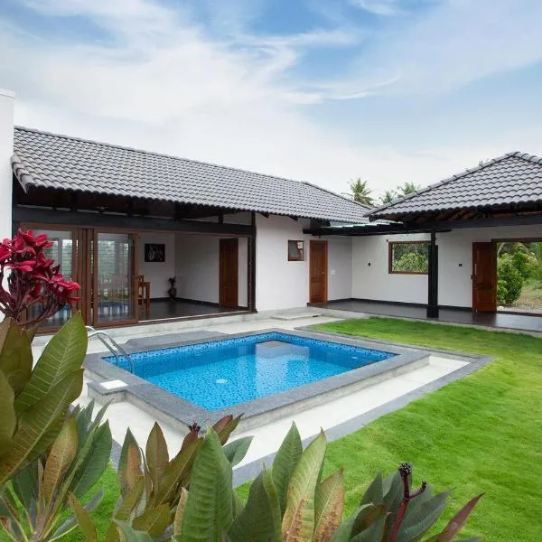 StayVista at Ava - The Country House with Breakfast & Miniature Golf，位于迈索尔的酒店