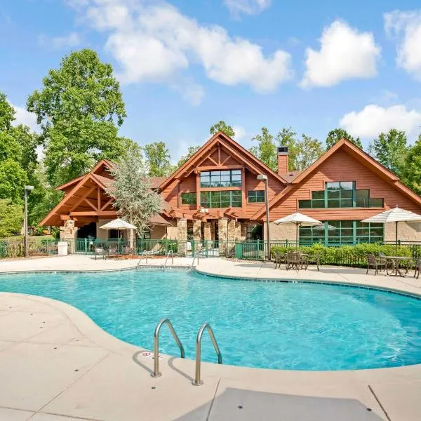Hilton Vacation Club Bent Creek Golf Village Gatlinburg，位于加特林堡的酒店
