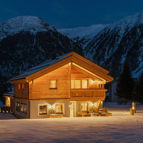Engadin Chalet - Private Retreat & Appart -St Moritz - Val Bever，位于贝韦的酒店