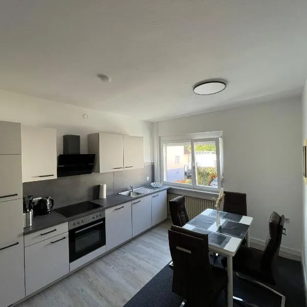 Attraktive Ferienwohnung in 35606 Solms, Wellness exklusiv im benachbarten Braunfels，位于布劳恩费尔斯的酒店