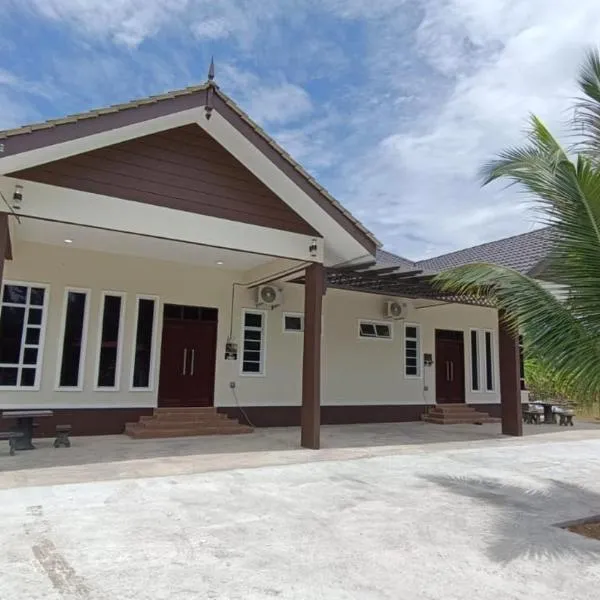 Tokiku Homestay Paka unit B，位于Paka的酒店