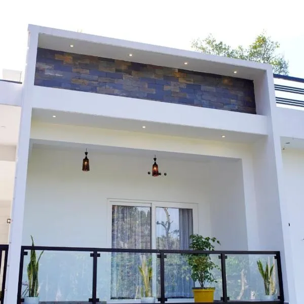 Vaishnavam Double Bedroom Villa，位于提喀迪的酒店