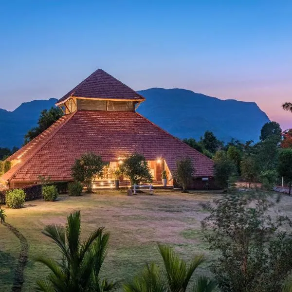 SaffronStays SATORI, Ultra Luxe Villas And Cottages On 8 Acres Estate, By The Mulshi Lake，位于Mulshi的酒店