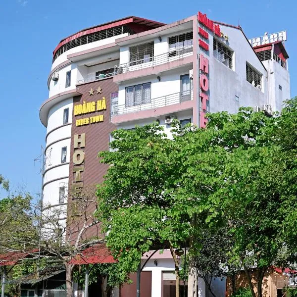 Khách sạn Hoàng Hà River Town，位于Yên Bái的酒店