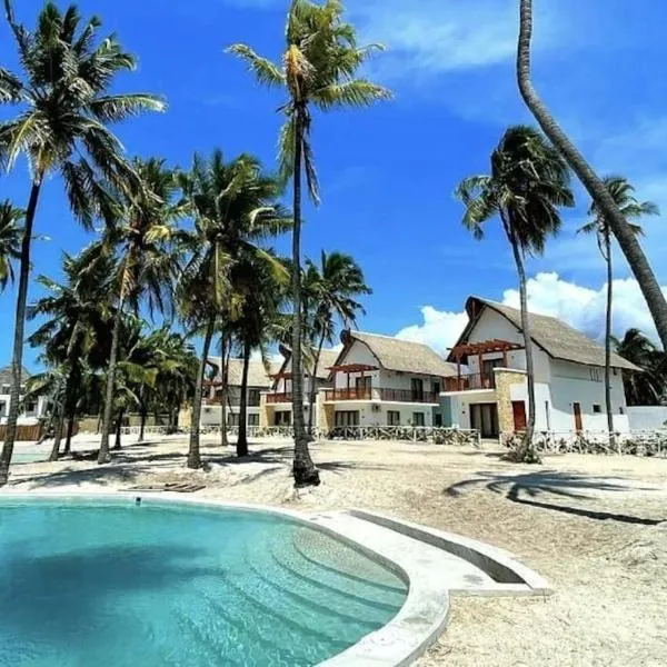 Ocean Front Villa with pool, Zanzibar，位于平圭的酒店