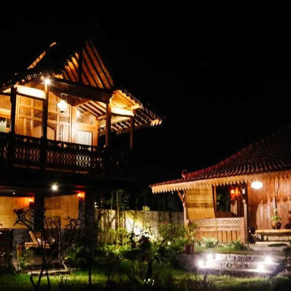 JavaLO Villa Lombok，位于Sengkol的酒店