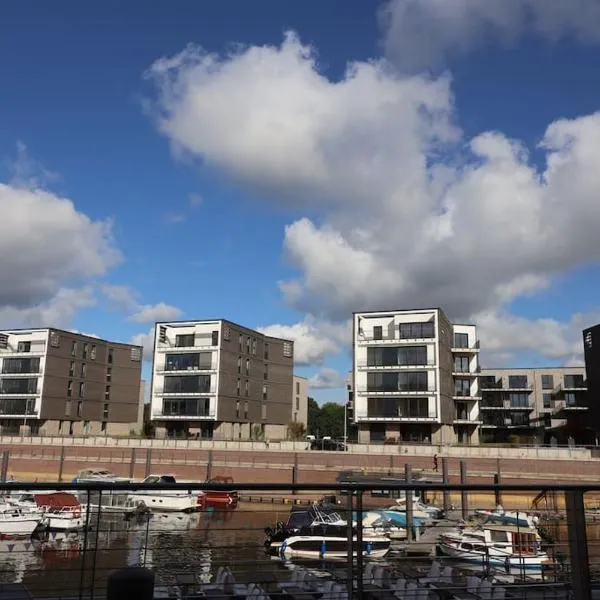 Allerinsel - Appartement am Celler Yachthafen，位于策勒的酒店