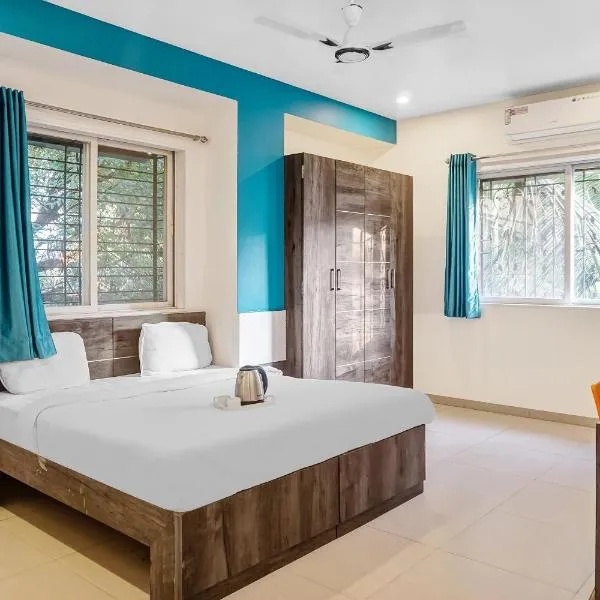 Super Townhouse 749 The Upper Room Near Pune Airport，位于Lohogaon的酒店