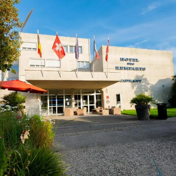Hôtel & Restaurant des Remparts，位于Saint-Nazaire-sur-Charente的酒店