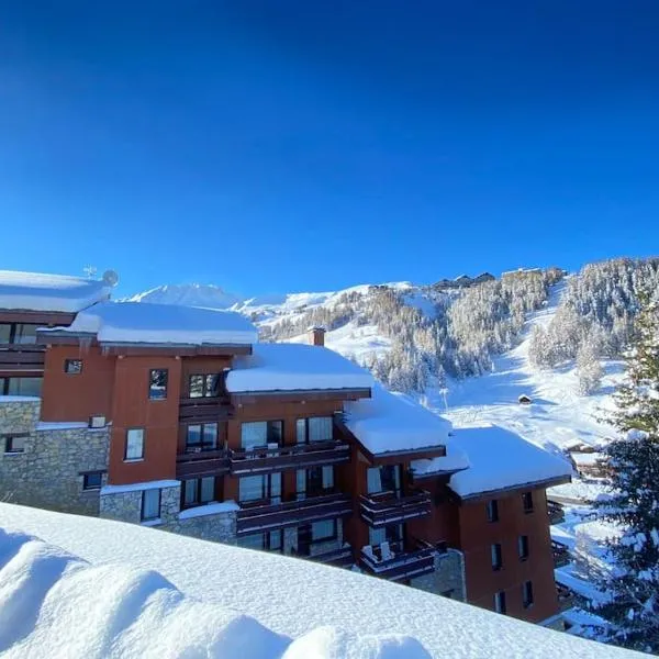 Résidence le DORONIC Duplex 8 pers La Plagne 1800，位于拉普拉涅1800的酒店