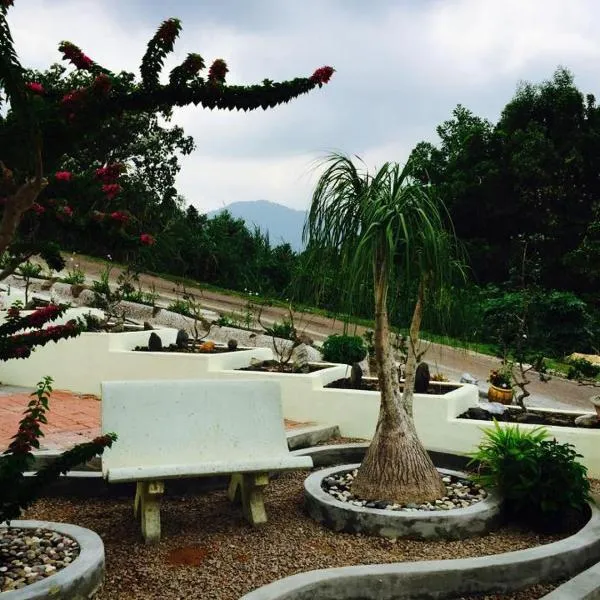 Bonsai Homestay Kluang - Meranti，位于居銮的酒店
