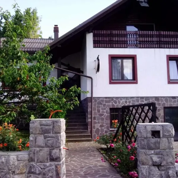 Guest House Ema，位于Plešce的酒店