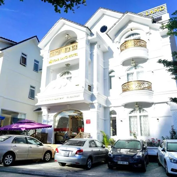 Sugar Land Villa Hotel，位于Xuân Thọ的酒店