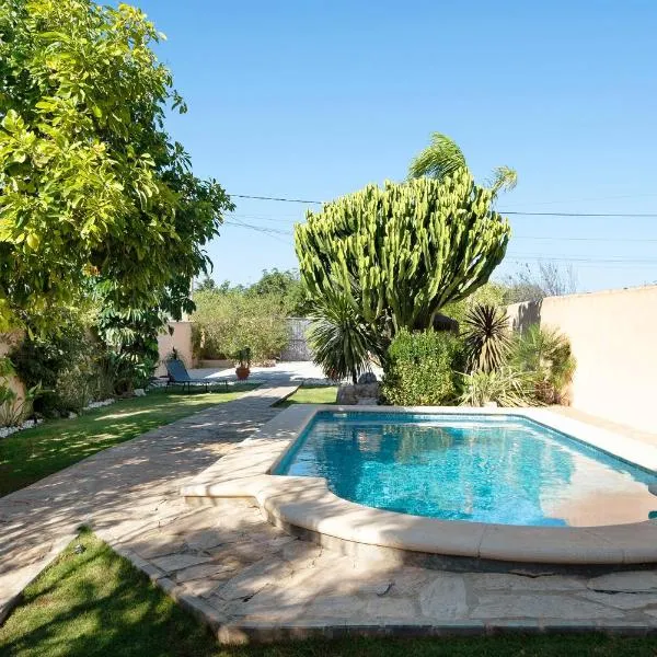Chalet Rural El Chorrillo，位于科尼尔-德拉弗龙特拉的酒店