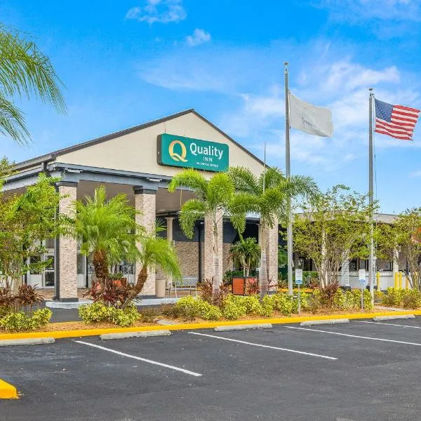 Quality Inn and Conference Center Tampa-Brandon，位于坦帕的酒店