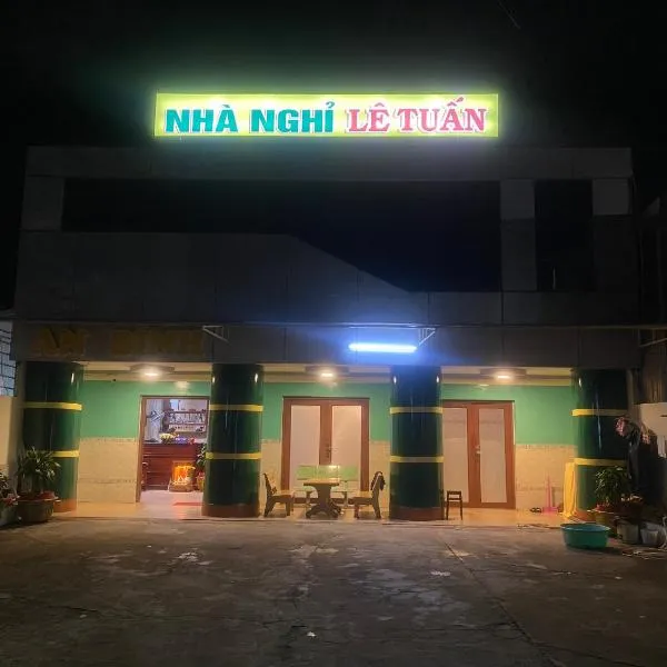 NHÀ NGHỈ LÊ TUẤN，位于Ấp Bình Khánh (2)的酒店