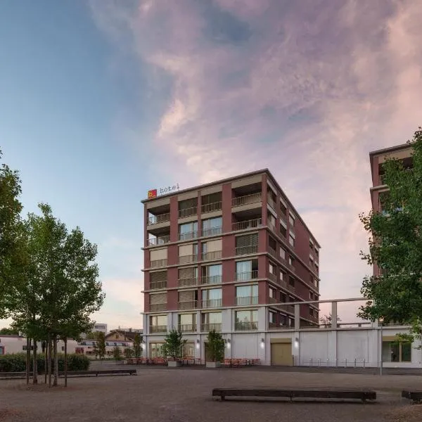 b-smart hotel Arbon，位于阿尔邦的酒店