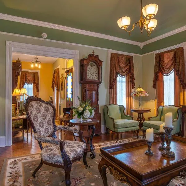 Victorian House Bed and Breakfast，位于圣奥古斯丁的酒店