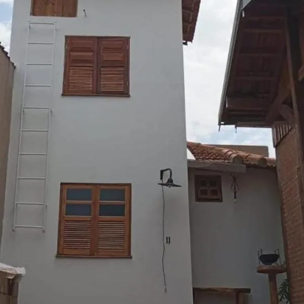 Mini Casa Furnas - Capitólio MG，位于Alpinópolis的酒店