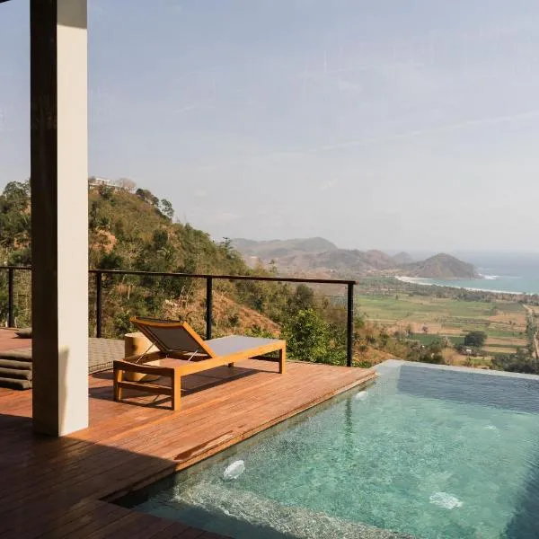 DUNIA LOMBOK - Villas with Ocean View，位于塞隆贝拉纳克的酒店