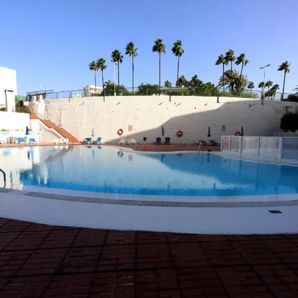 Confortevole appartamento playa del ingles，位于英格兰海滩的酒店