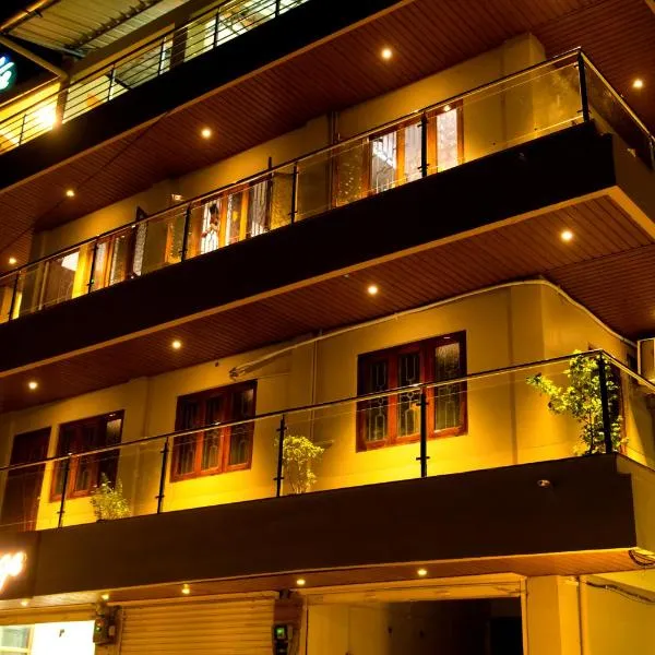 HOTEL AQUA BREEZE，位于Shādipur的酒店