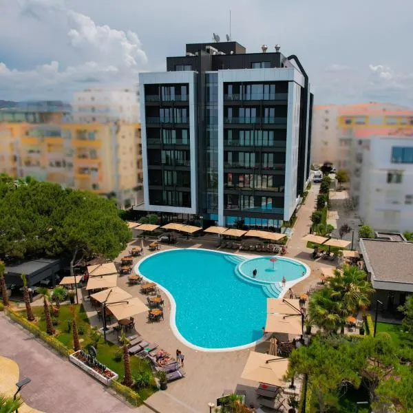Supreme Hotel，位于Aganas的酒店