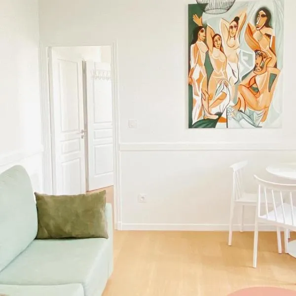 Le TerraCotta ⸱ Stationnement gratuit ⸱ Fibre，位于Déols的酒店