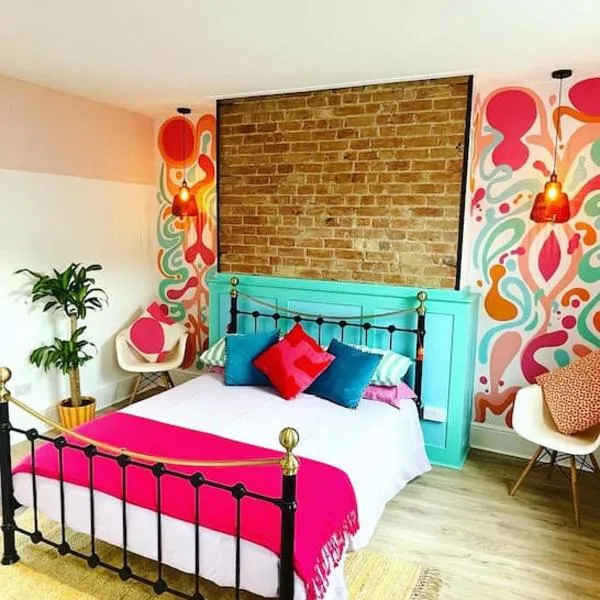 Colourful Apartment in Margate，位于Kent的酒店